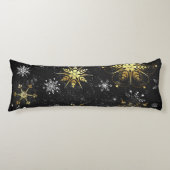 Goldene Schneeflocken auf schwarzem Hintergrund Seitenschläferkissen (Vorderseite)