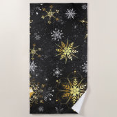 Goldene Schneeflocken auf schwarzem Hintergrund Strandtuch (Vorderseite)