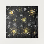 Goldene Schneeflocken auf schwarzem Hintergrund Wandteppich (Vorderseite (Horizontal))