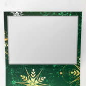 Goldene Schneeflocken im grünen Hintergrund Dreifach-gefaltete Programmkarte (Innen Erste Seite)