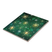 Goldene Schneeflocken im grünen Hintergrund Fliese (Seite)