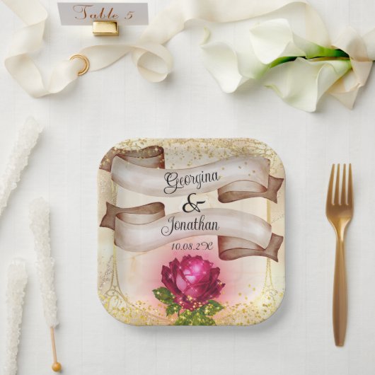 Goldene Schönheit und die Märchenmärchen Pappteller (Hochzeit)