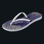 Goldene Spitzen auf Hochzeit der Navy Blue Trauzeu Badesandalen<br><div class="desc">Diese wunderschönen Hochzeitskippen sind eine großartige Möglichkeit, Ihre Trauzeugin zu danken und zu erkennen, während sie gleichzeitig ihre Füße rette. Das elegante Design mit goldfarbenen Spitzen-Frills auf marineblarem Hintergrund und extravagant goldfarbenen Schriftzeichen. Der Test liest Trauzeugin mit ihrem Namen unten. Ein guter Weg, ihr zu danken, dass sie Teil Ihres...</div>