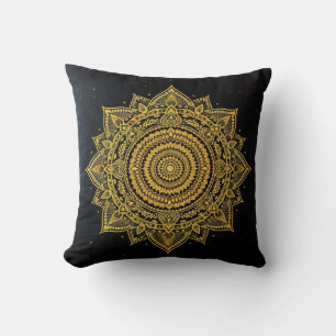 Goldene Sternenexplosion Mandala auf Schwarz Kissen