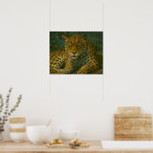 Goldene Stille - ruhender Leopard in Foliage Poster (Küche)