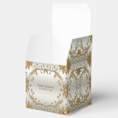 Goldene Verzierte Blume Gefälligkeitsbox Geschenkschachtel (Geöffnet)