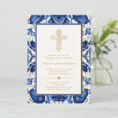 Goldene Verzierte Cross Blue Mediterrane Tile Tauf Einladung (Stehend Vorderseite)