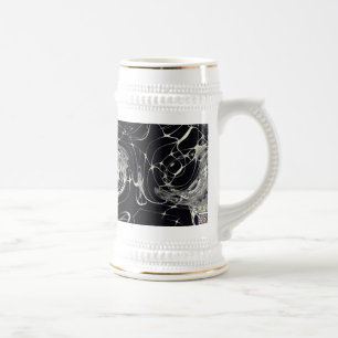Goldene Web-Abstrakte-Fraktal-Kunst Bierglas