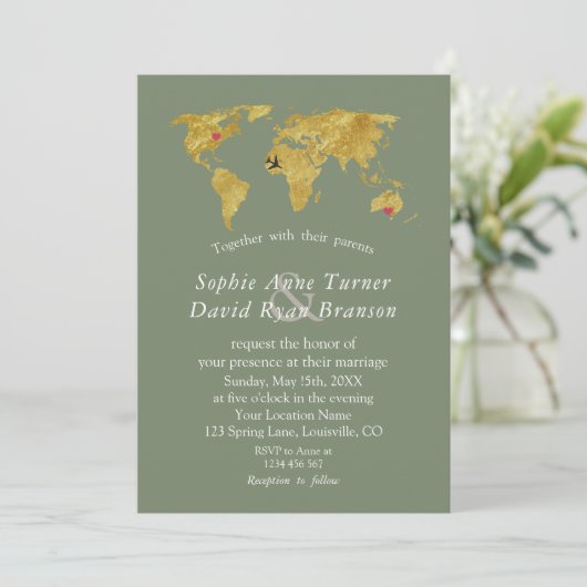 Goldene Weltkarte Zielort Sage Green Hochzeit Einladung (Stehend Vorderseite)