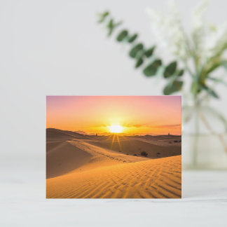 Goldene Wüsten-Sonnenuntergangs-Dünen-Postkarte Feiertagspostkarte