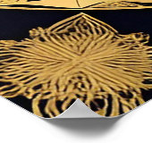 Goldene Zierschale mit dekorativem Design Poster (Ecke)