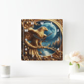 Goldener Adler am Mondlichtsee bei Nacht Quadratische Wanduhr (Zuhause)