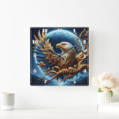Goldener Adler auf dem Zweig in der Abenddämmerung Quadratische Wanduhr (Zuhause)