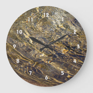 Goldener Brunnen Wasser 2 Große Wanduhr