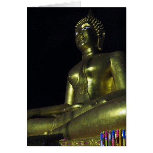 Goldener Buddha bei der Nachtkarte (Vorne)