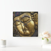 Goldener Buddha, der Inspirational Liebe segnet Quadratische Wanduhr (Zuhause)