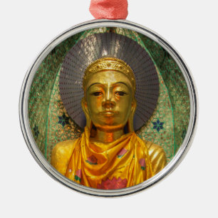 Goldener Buddha im Tempel Silbernes Ornament