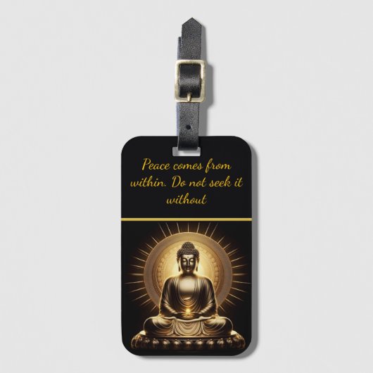 Goldener Buddha strahlt Ruhe aus. Gepäckanhänger (Vorderseite Vertikal)