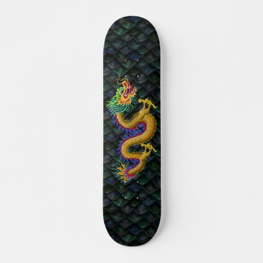 Goldener Drache auf der Skala des grünen Drachen Skateboard (Vorne)