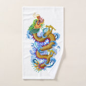 Goldener Drache mit Wasser spritzt Tuch (Handtuch)