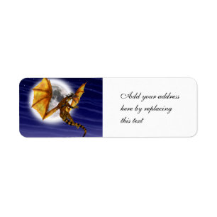 Goldener Drache Mythische Fantasy-Kreatur Lila Him