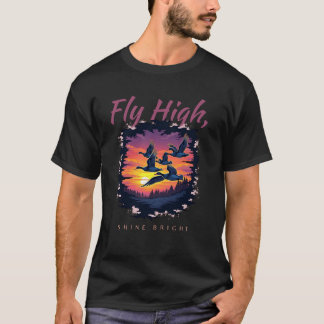Goldener Flug: Entenflug bei Sonnenuntergang Colle T-Shirt