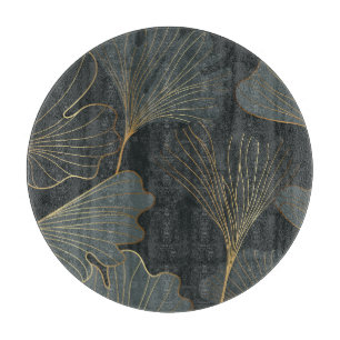 Goldener Ginkgo: Luxuriöse Floral-Dekoration. Schneidebrett