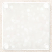 Goldener Glitzer, verschwommenes Weihnachtsgebäck. Glasuntersetzer (Rückseite)