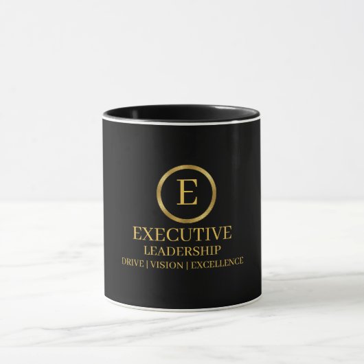 Goldener keltischer Kreisrahmen Tasse (Zentrum)