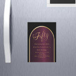 Goldener Krongoldbogen Luxus 50. Geburtstag Magneteinladung<br><div class="desc">Eine elegante magnetische Einladung zum 50. Geburtstag. Schwarz und bordeauxrot mit goldenem Bogen auf der Vorderseite.</div>