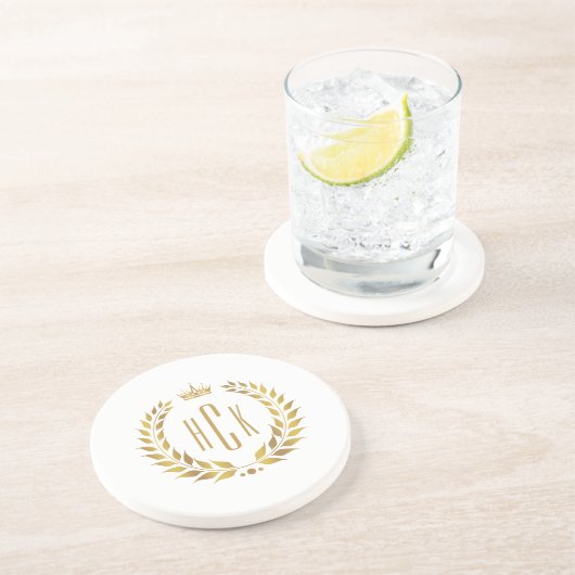 Goldener Lorbeerkranz mit individuellem Monogramm Getränkeuntersetzer (Seite)