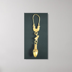 Goldener Ohrring mit tropfenförmigen Anhängern im  Leinwanddruck