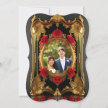 Goldener Rahmen mit rote Rosen, gotisches Foto