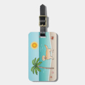 Goldener Retriever an einem tropischen Sommerstran Gepäckanhänger (Vorderseite vertikal)