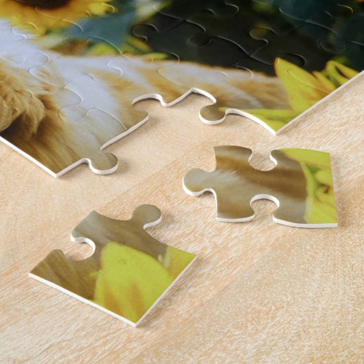 Goldener Retriever auf dem Sonnenblumenfeld Puzzle (Seite)