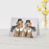 Goldener Retriever bläst Neujahrshörner Karte (Gelbe Blume)