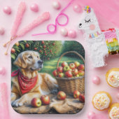Goldener Retriever im Apfelgarten Pappteller (Party)