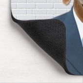 goldener Retriever im geschäftlichen Anzug Mousepad (Ecke)