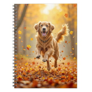 Goldener Retriever im Herbstwald Notizblock