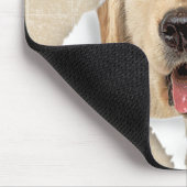 Goldener Retriever im Papierloch Mousepad (Ecke)