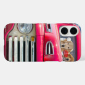 Goldener Retriever im roten Retrofahrzeug Case-Mate iPhone Hülle (Rückseite (Horizontal))