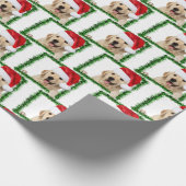 Goldener Retriever in grünem Rahmen Geschenkpapier (Ecke)