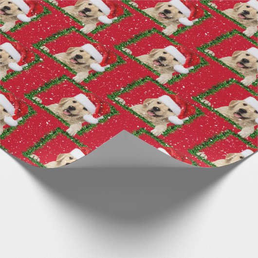 Goldener Retriever in grünem Tinsel-Umschlagpapier Geschenkpapier (Ecke)