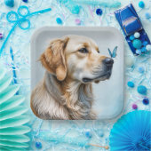 Goldener Retriever mit blauem Schmetterling Pappteller (Party)