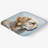 Goldener Retriever mit blauem Schmetterling Pappteller (Gewinkelt)