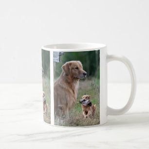 Goldener Retriever mit der Enten-Collagen-Tasse Kaffeetasse