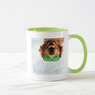 Goldener Retriever mit grüner Sonnenbrille Tasse