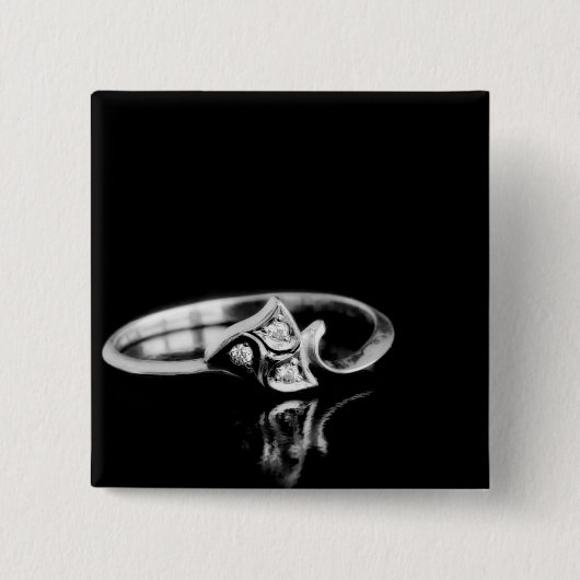 Goldener Ring Button (Vorderseite)