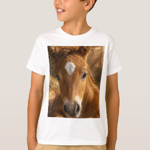 Goldener Schlummer sanftes Fohlen T-Shirt