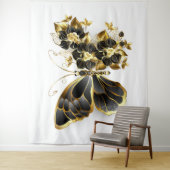 Goldener Schmetterling mit schwarzem Orchid Wandteppich (Beispiel)